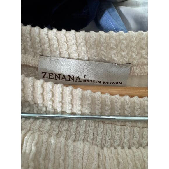 Zenana Ivory Textured Short Shirt Set size Large - Picture 4 of 5